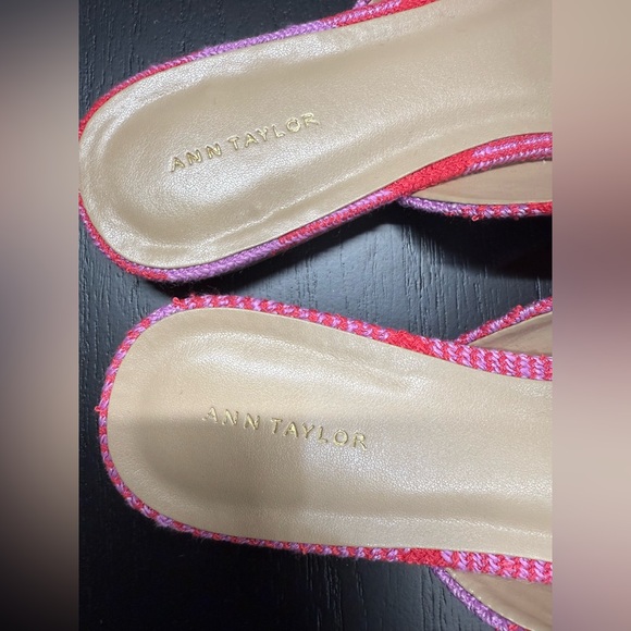 Ann Taylor Vibrant Pink and Red pointed toe Mules new - Picture 6 of 6
